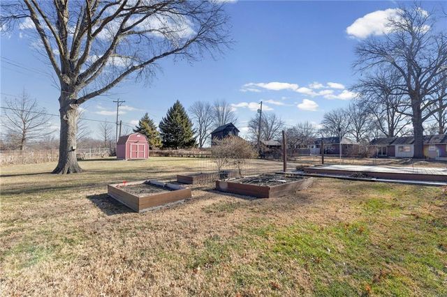 4223 E 42nd Street Court, Independence, MO 64055