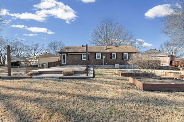 4223 E 42nd Street Court, Independence, MO 64055