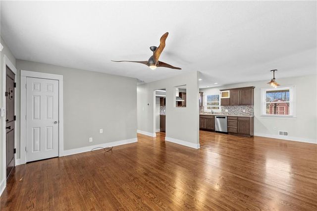 4223 E 42nd Street Court, Independence, MO 64055