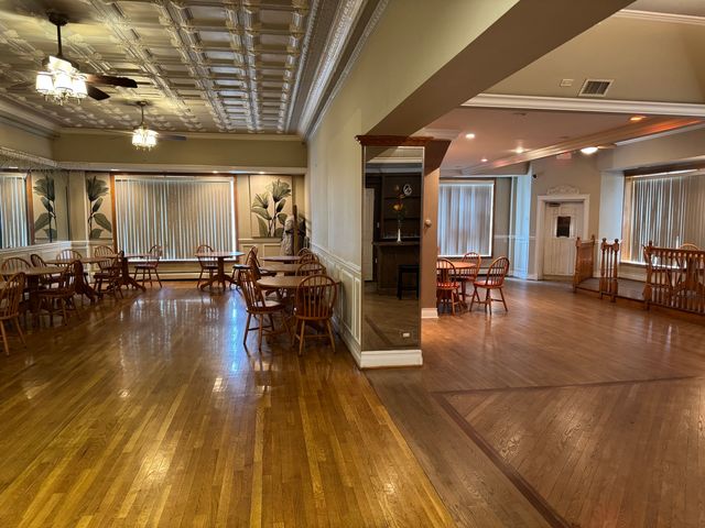 3256 N Elston Avenue, Chicago, IL 60618