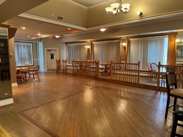 3256 N Elston Avenue, Chicago, IL 60618