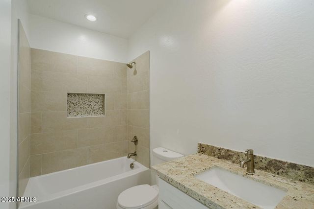 12527 W JENERO Drive, Arizona City, AZ 85123