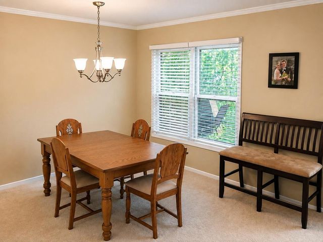 1550 Jasper Drive, Wheaton, IL 60189