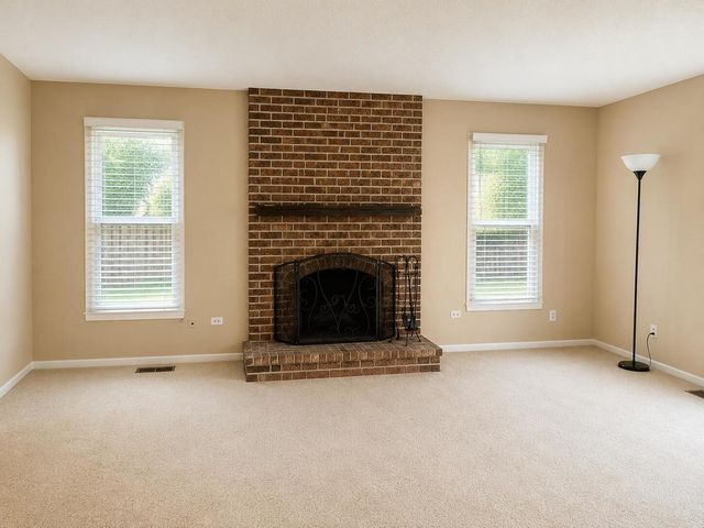 1550 Jasper Drive, Wheaton, IL 60189