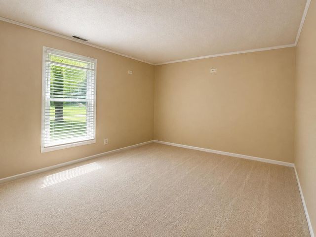 1550 Jasper Drive, Wheaton, IL 60189