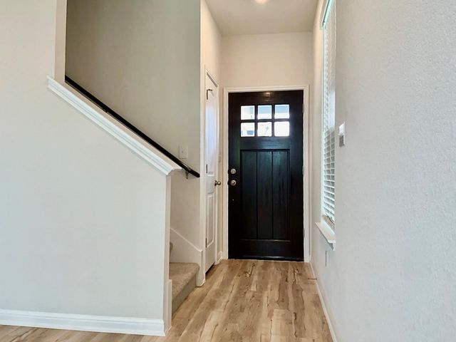 2204 Cornfield DR A, Pflugerville, TX 78660