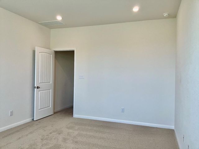 2204 Cornfield DR A, Pflugerville, TX 78660