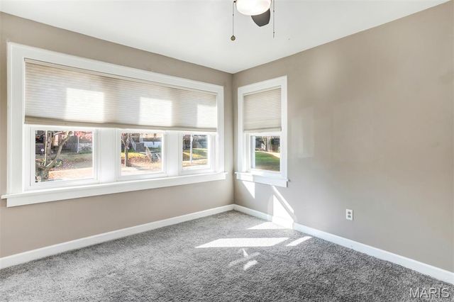 3831 Burgen Avenue, St Louis, MO 63116