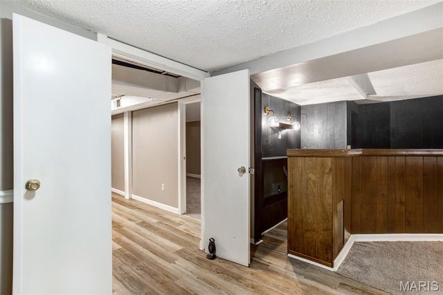 3831 Burgen Avenue, St Louis, MO 63116