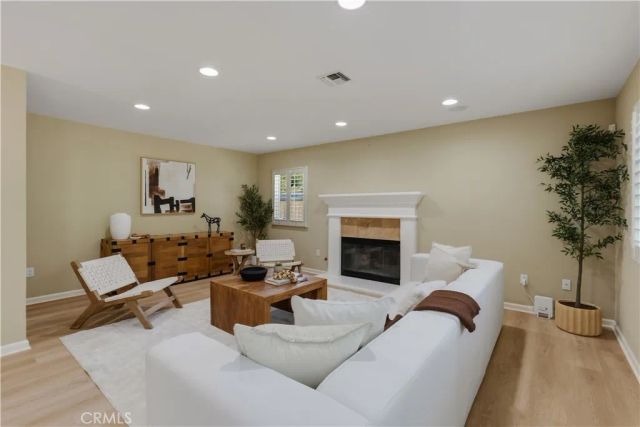 27383 Provident Road, Agoura Hills, CA 91301