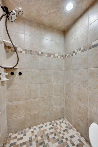 1712 Tarrall AVE, Norfolk, VA 23509