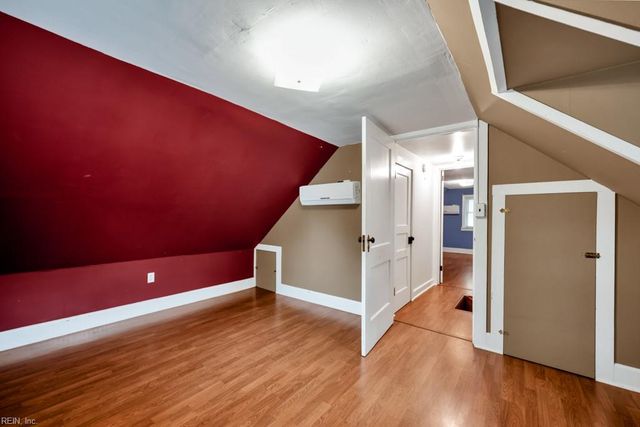 1712 Tarrall AVE, Norfolk, VA 23509
