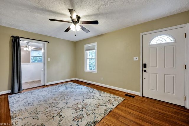 1712 Tarrall AVE, Norfolk, VA 23509