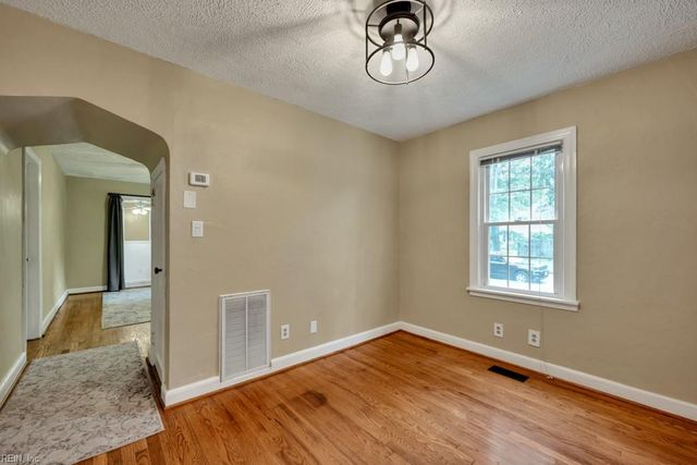 1712 Tarrall AVE, Norfolk, VA 23509