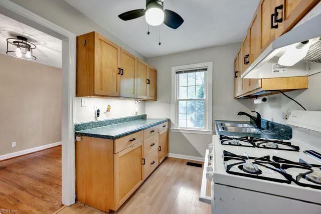 1712 Tarrall AVE, Norfolk, VA 23509