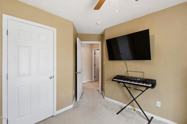 1670 Snowmass Way, Durham, NC 27713