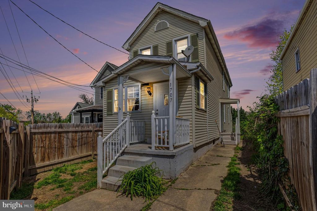 Image 1 of property listing at 1707 HARMAN AVE, Baltimore, MD 21230