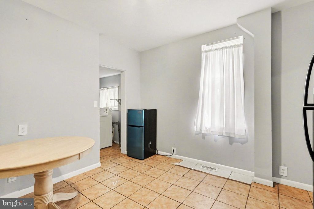 Image 13 of property listing at 1707 HARMAN AVE, Baltimore, MD 21230