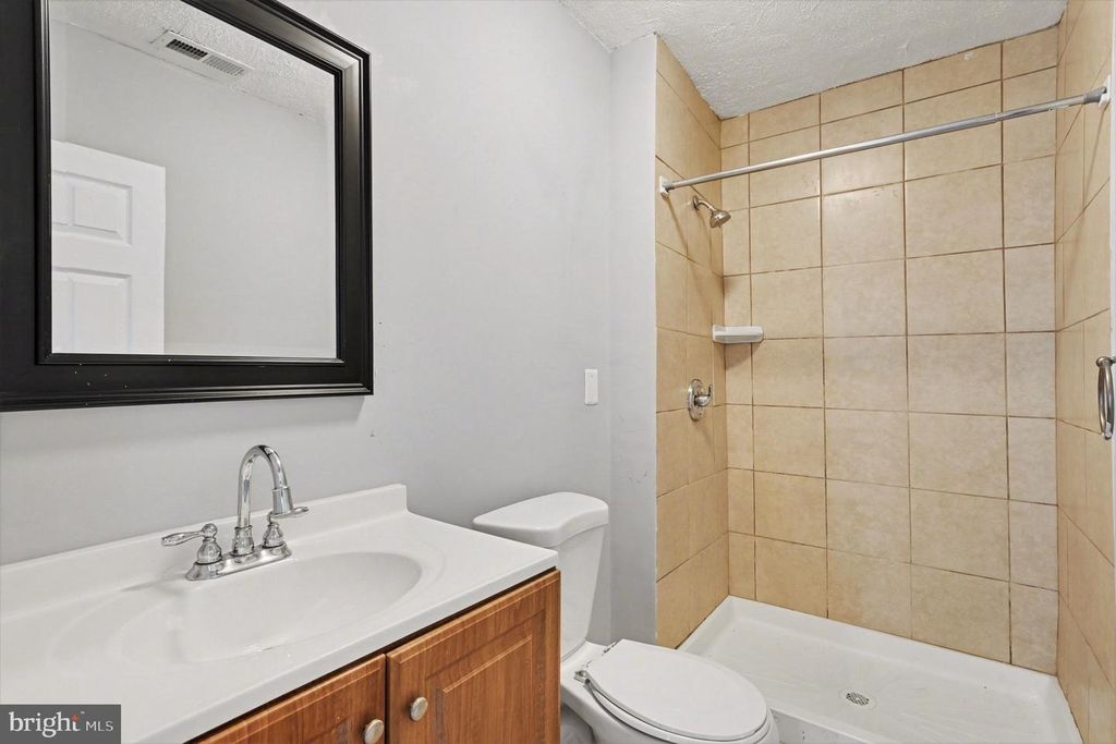 Image 24 of property listing at 1707 HARMAN AVE, Baltimore, MD 21230