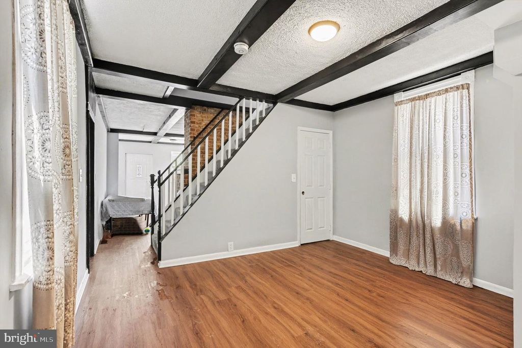 Image 9 of property listing at 1707 HARMAN AVE, Baltimore, MD 21230