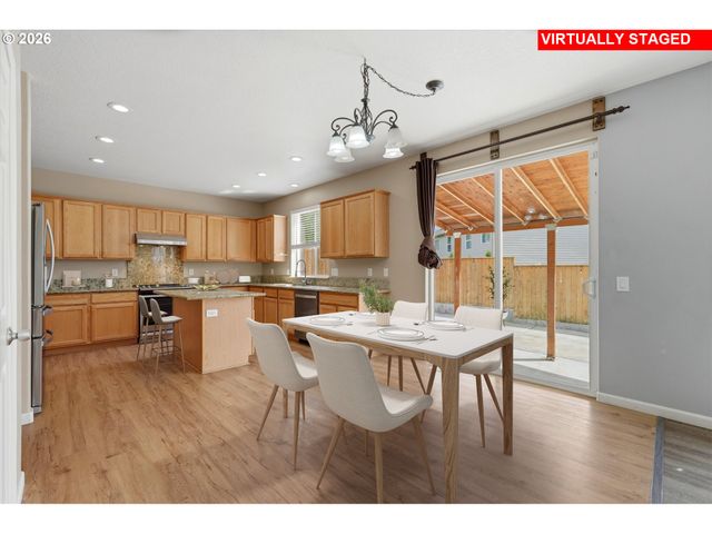 2068 Sw 34TH St, Gresham, OR 97080