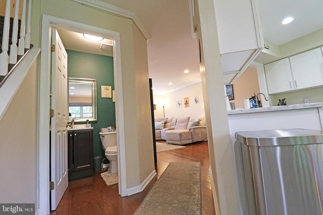 7 OLD PENNELL RD, Media, PA 19063