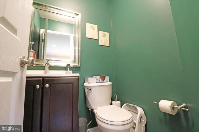7 OLD PENNELL RD, Media, PA 19063