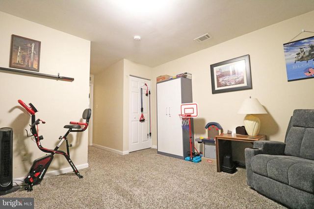 7 OLD PENNELL RD, Media, PA 19063