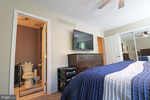 7 OLD PENNELL RD, Media, PA 19063