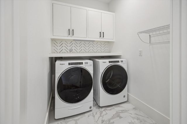 823 Aurora Street, Houston, TX 77009