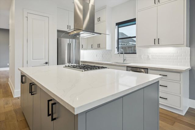 823 Aurora Street, Houston, TX 77009