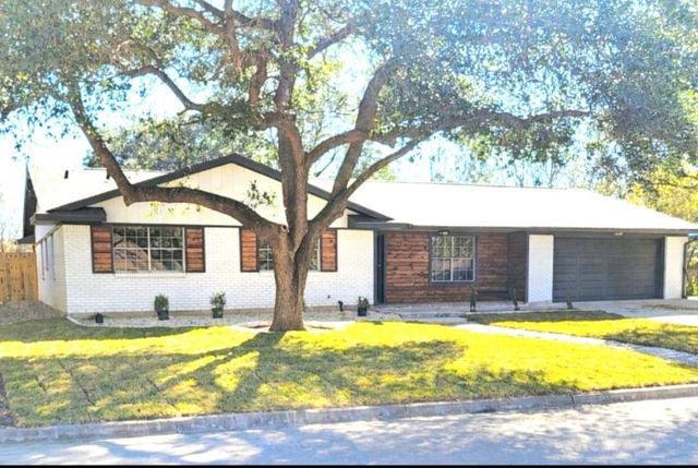 1608 Longhofer Street, Brenham, TX 77833