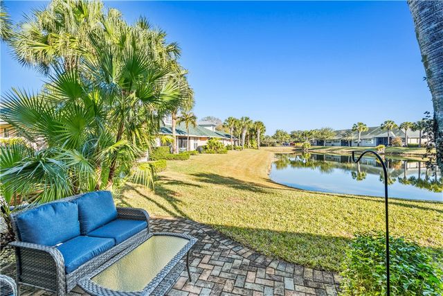1634 Baseline Lane, Vero Beach, FL 32967