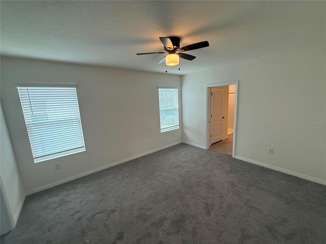 5643 HOLLINGWORTH TRAIL, Wesley Chapel, FL 33545