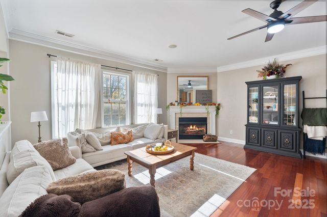 156 Trotter Ridge Drive, Mooresville, NC 28117