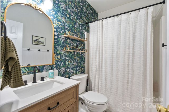 156 Trotter Ridge Drive, Mooresville, NC 28117