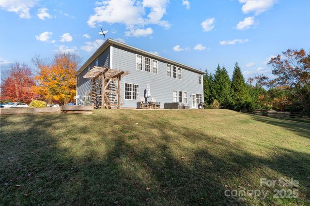 156 Trotter Ridge Drive, Mooresville, NC 28117