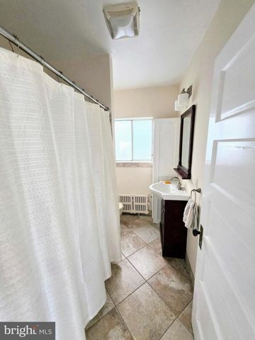 666 BUSH ST, Bridgeport, PA 19405