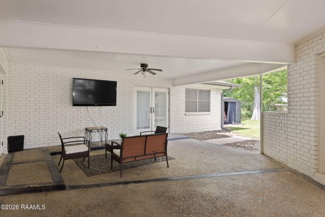 610 E Demanade Drive, Lafayette, LA 70503