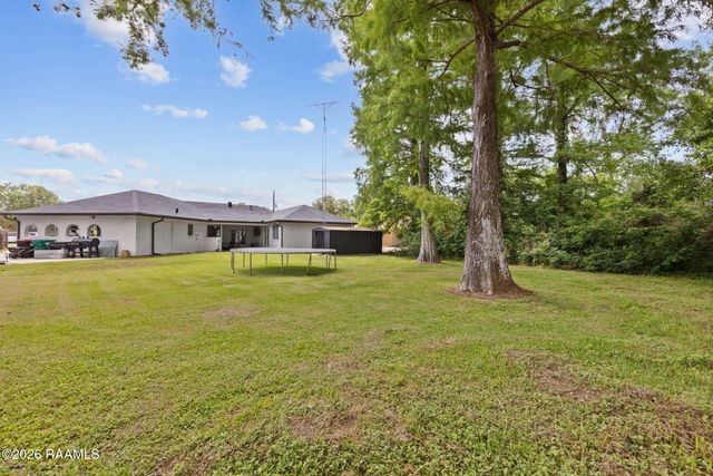 610 E Demanade Drive, Lafayette, LA 70503