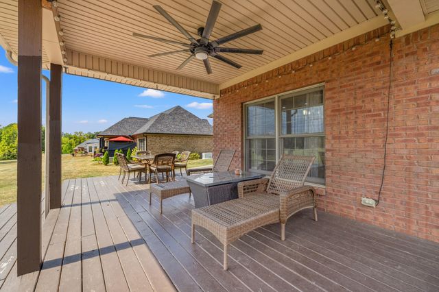 1084 Scenic Garden, Lawrenceburg, KY 40342