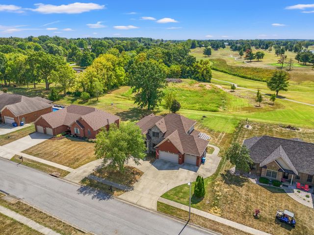 1084 Scenic Garden, Lawrenceburg, KY 40342