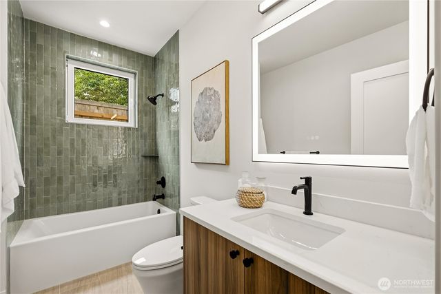 1512 NW 59th Street, Seattle, WA 98107
