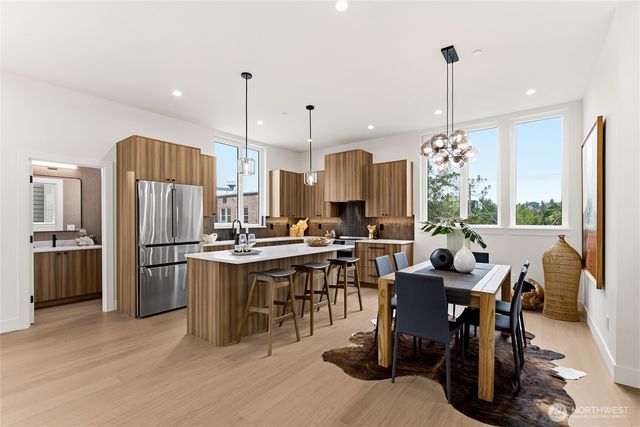 1512 NW 59th Street, Seattle, WA 98107