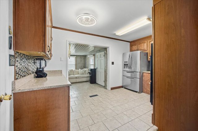 47 S 204th East Avenue, Tulsa, OK 74108