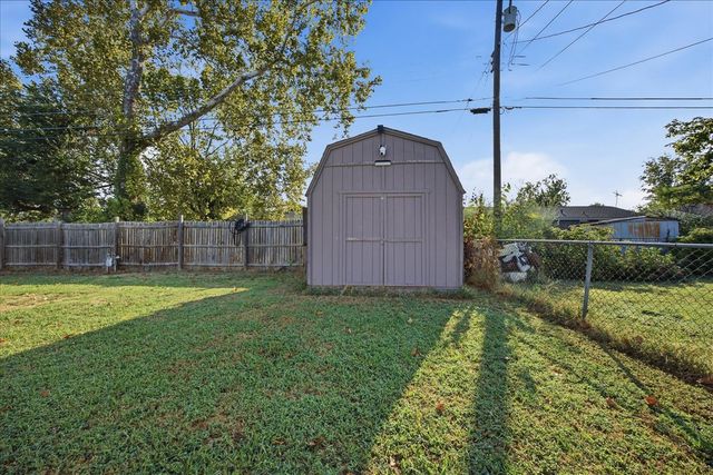 47 S 204th East Avenue, Tulsa, OK 74108