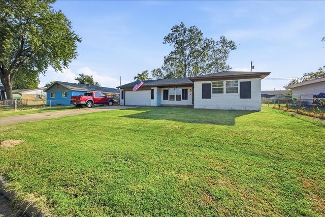 47 S 204th East Avenue, Tulsa, OK 74108