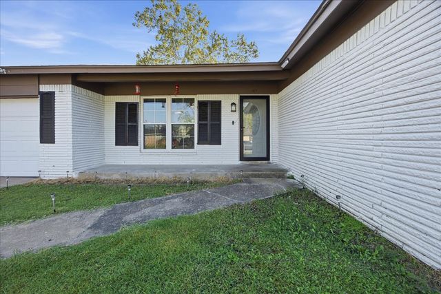 47 S 204th East Avenue, Tulsa, OK 74108