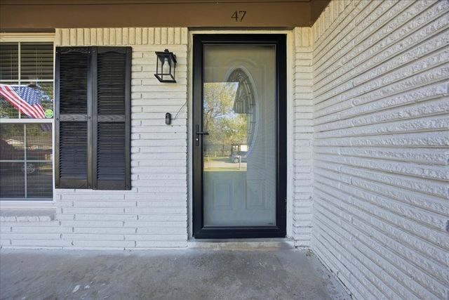 47 S 204th East Avenue, Tulsa, OK 74108