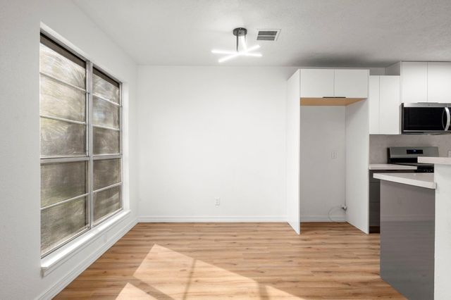 2310 Cypresstree Drive, Spring, TX 77373